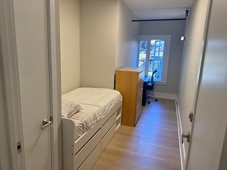 Kluegel House — Photo 26