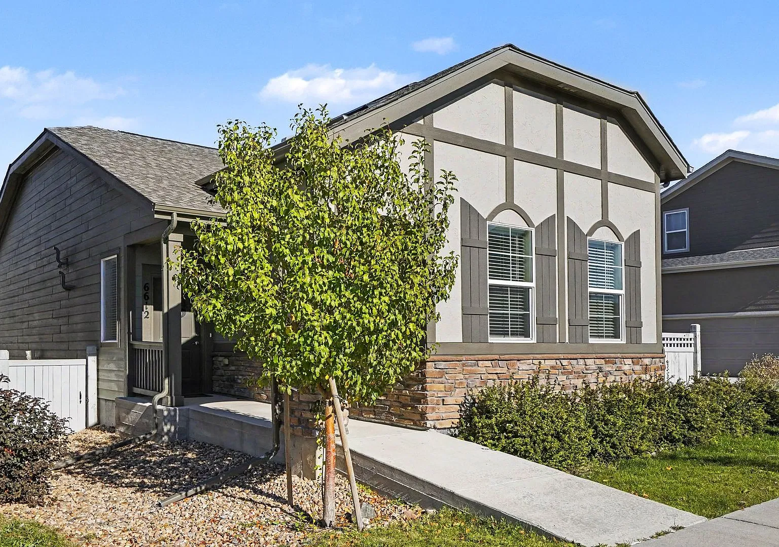 Beautiful Ranch-Style Home with Open Floor Plan — Photo 3