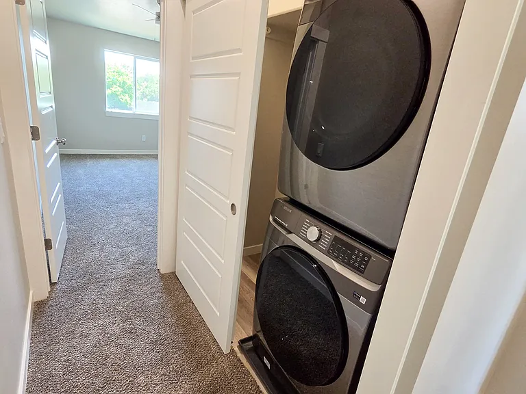 2973 N Maple Grove Rd — Photo 21