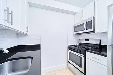 Rented by Living New York