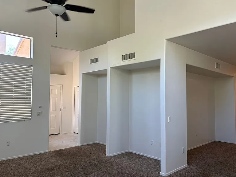 896 W Calle Estrella De Noche — Photo 10