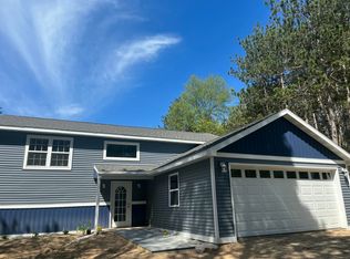 891 N White Birch Dr, Ludington, MI 49431