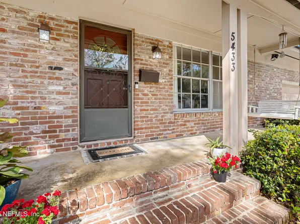 5433 WHITNEY Street, Jacksonville, FL 32277