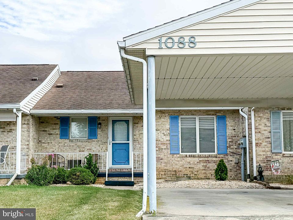 1st image of 1088 Westgate Dr