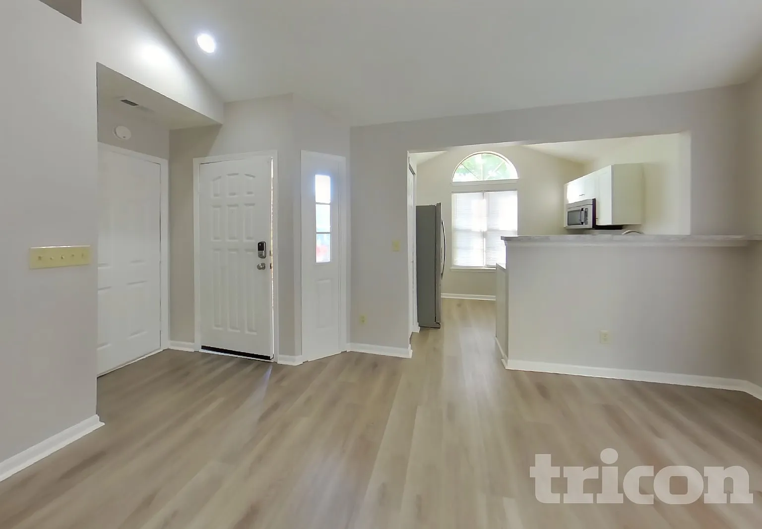 4914 Marigold Lane Indianapolis IN — Photo 3