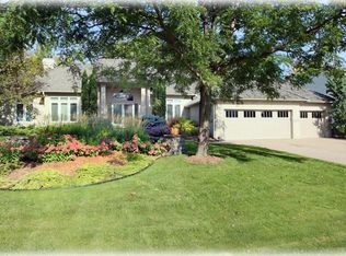 7957 Orchid Ln N, Maple Grove, MN 55311