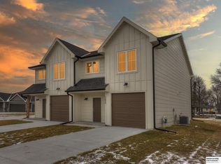23820 Harvest Heights Cir, Waterloo, NE 68069