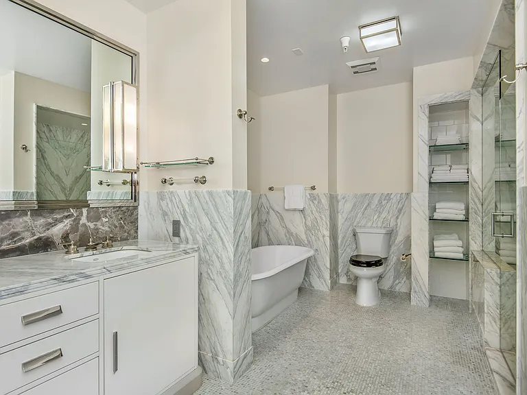 The Residences at Palisades Village — Photo 103