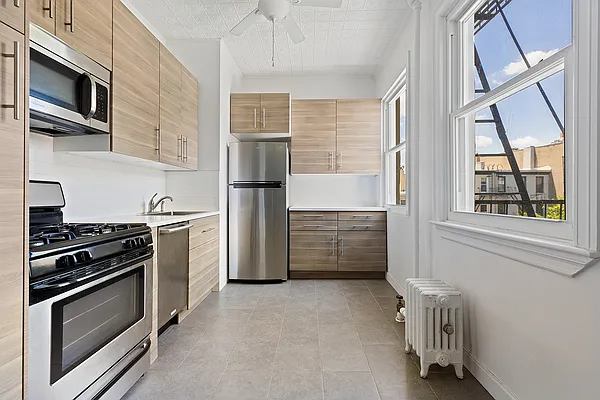 Rented by Corcoran | media 16