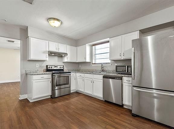 4th image of 515 Hesper Ave