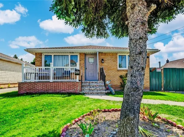 447 Goethe St, Buffalo, NY 14212