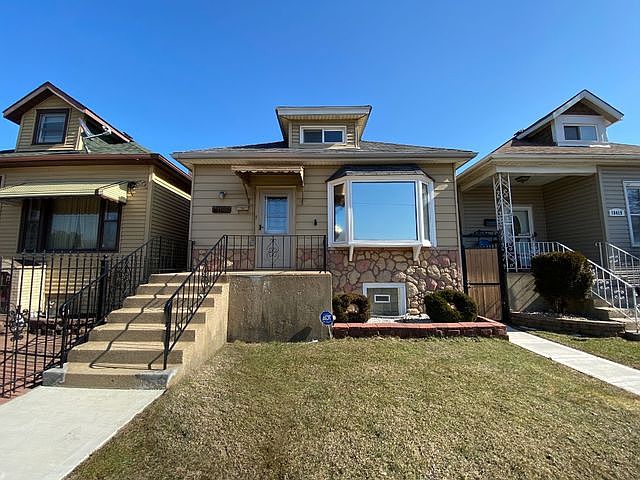 1st image of 10417 S Avenue O