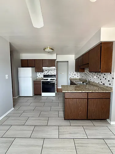940 S Cora St #2S Photo 1