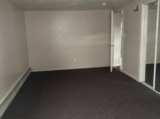 15 Essen Dr, Amityville, NY 11701