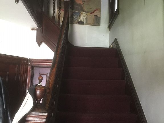 5th image of 226 Hamilton Ave