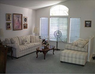 1st image of 7917 Hilliard Ave