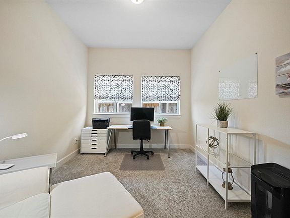5th image of 9327 Stablewood Lakes Ln