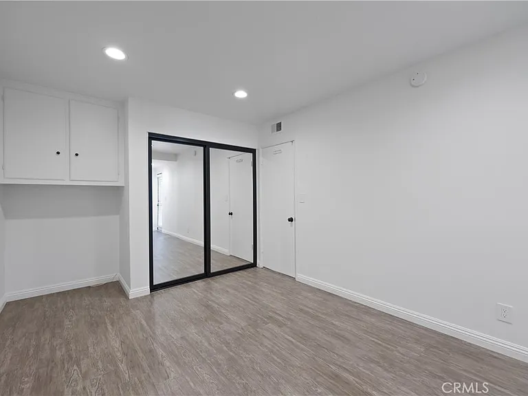 454 Seaward Rd — Photo 11