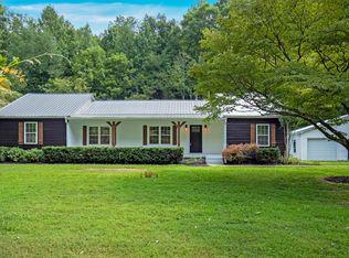 4048 Skelley Rd, Santa Fe, TN 38482