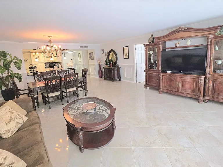 4020 Galt Ocean Dr #1210 — Photo 13