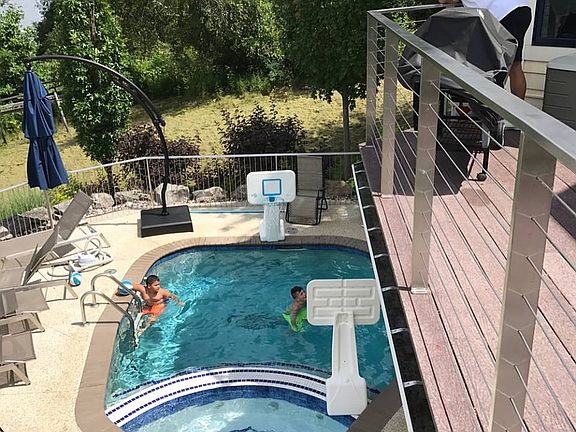 Pool with hot tub