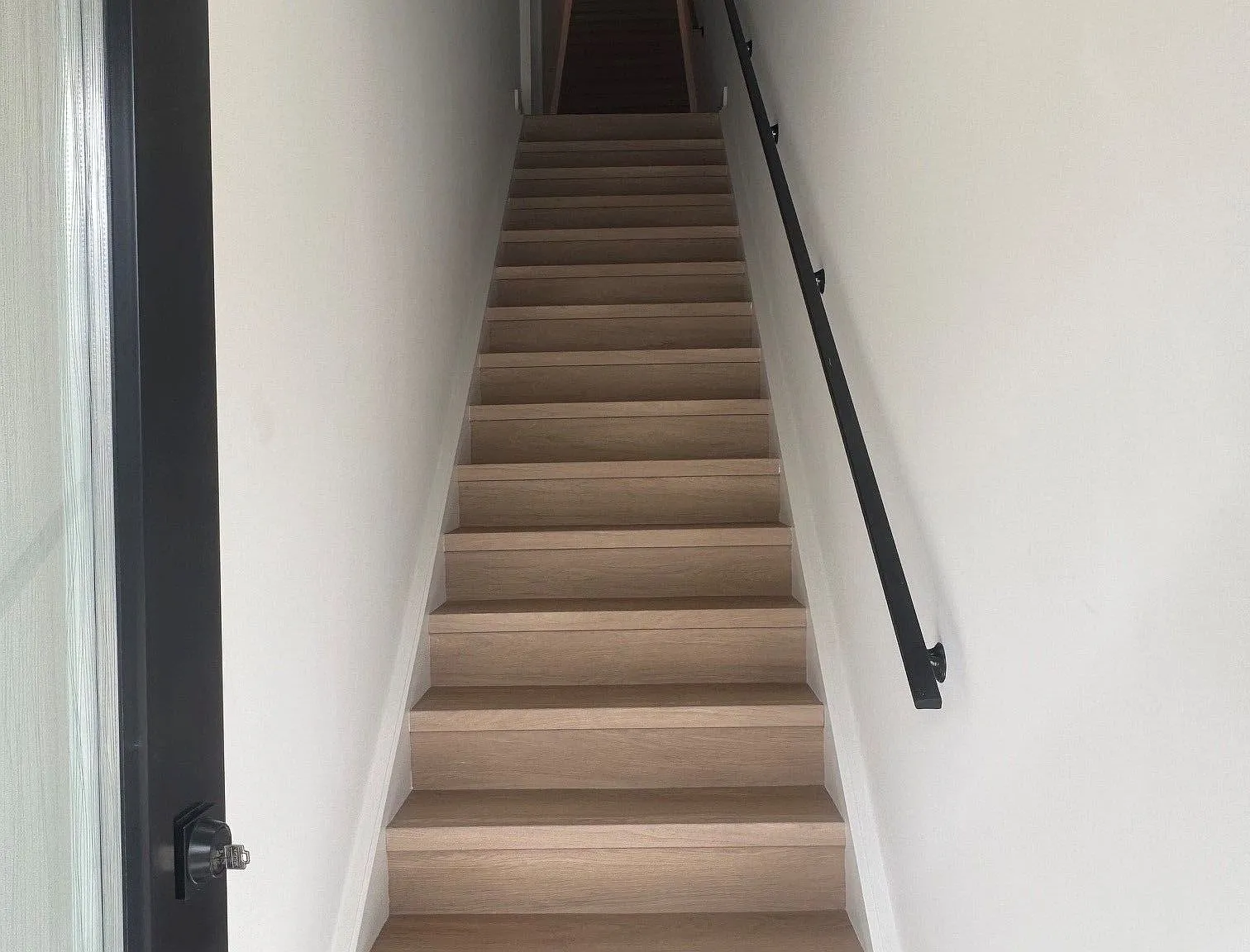 2 bed, $3,000 — Photo 3