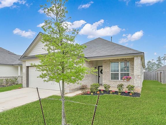 3rd image of 116 Fallow Deer Drive