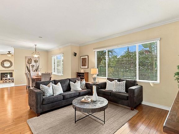 4th image of 626 Compass Ct