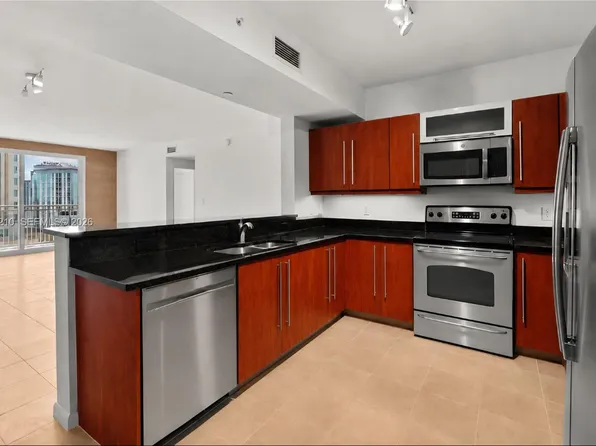 7350 SW 89th St APT 1506S, Miami, FL 33156