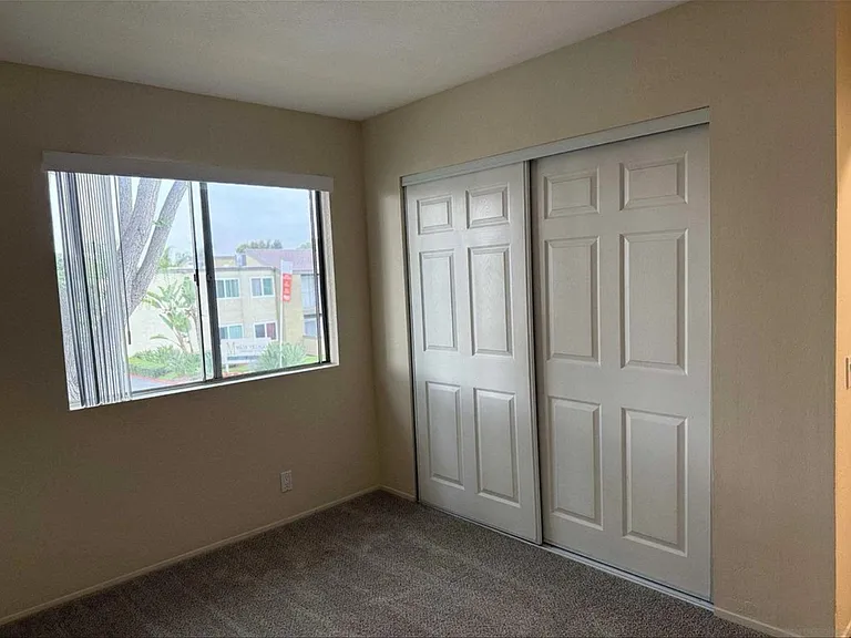 11175 Kelowna Rd #7 — Photo 5