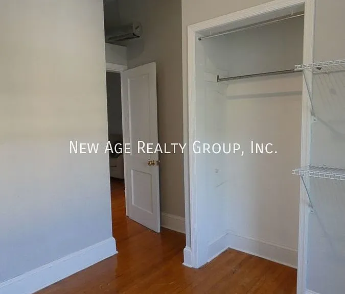 521 S 42nd St #3 — Photo 8