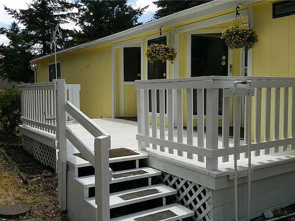 3rd image of 8302 192nd Street Ct E