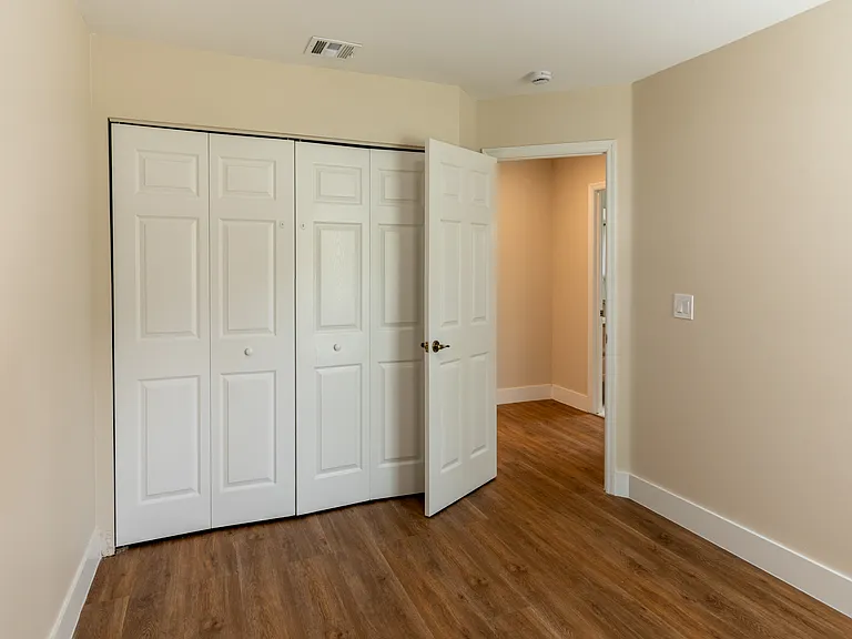 11252 NW 58th Ter — Photo 16
