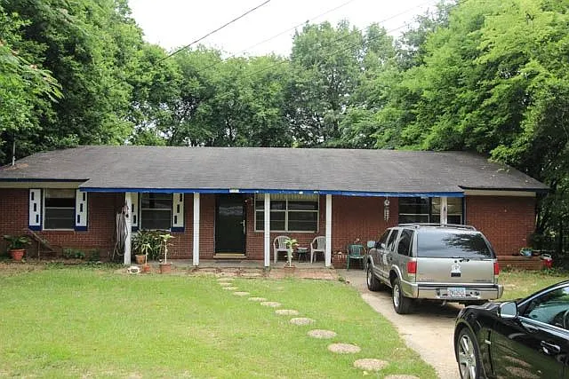 5614 Blueridge Dr photo 1