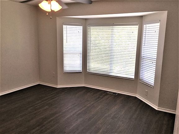 5th image of 2292 W 2075 N