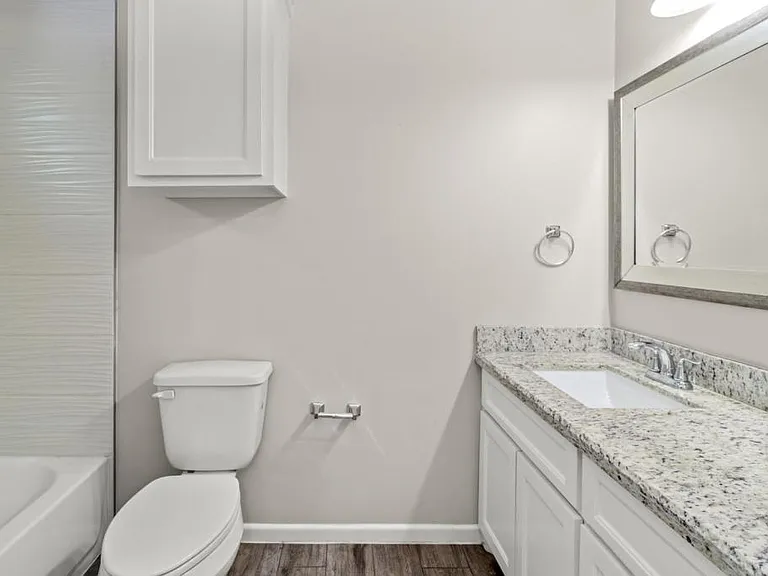 900 N Kentucky St #4 — Photo 9