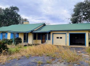 1105 Clipson Rd, Eagle Lake, TX 77434