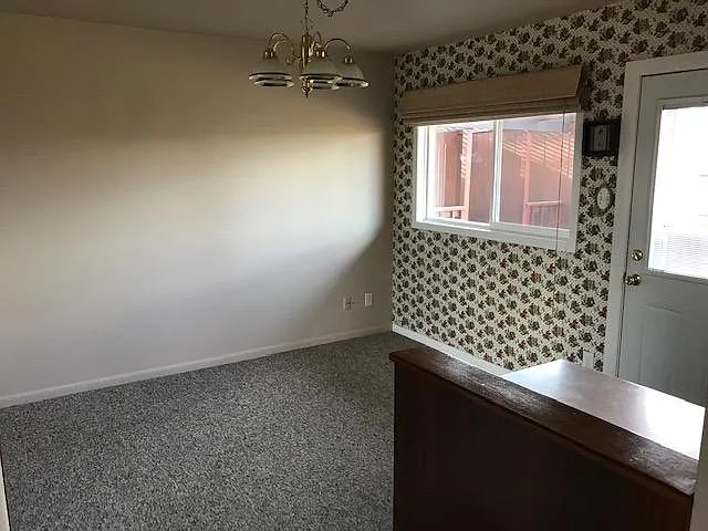 2138 Gunnison Ave — Photo 13