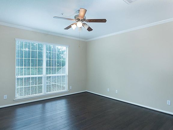 5th image of 6607 Lake Woodlands Dr APT 522
