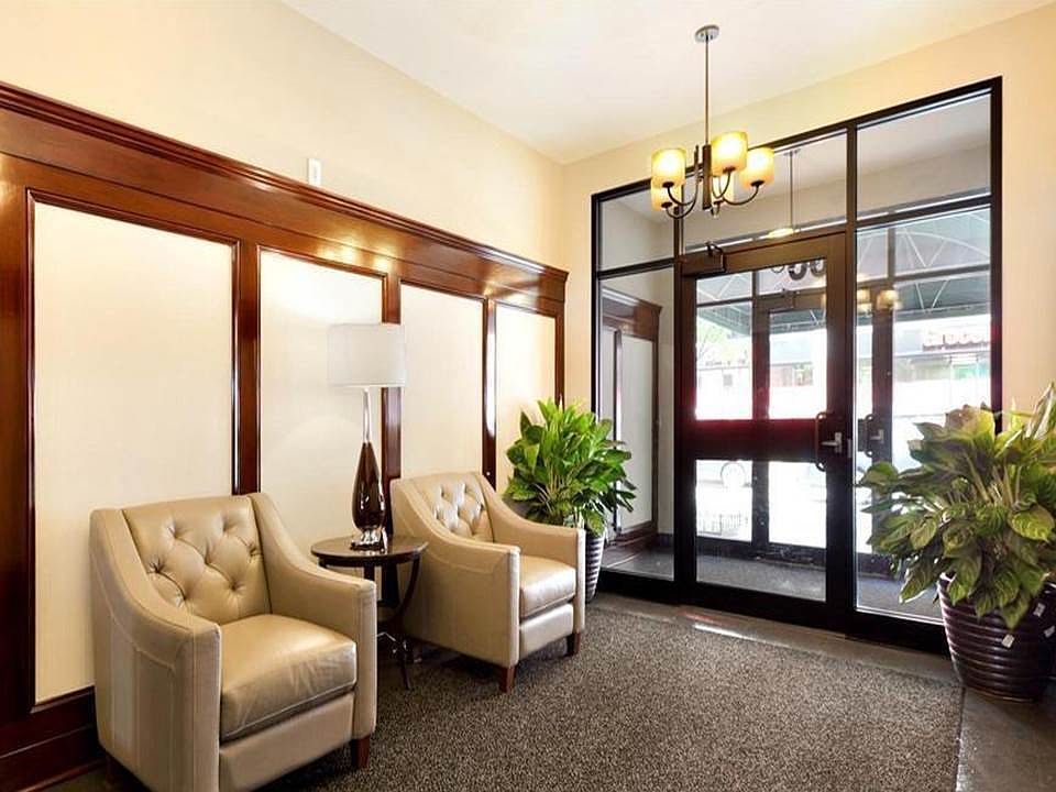 1st image of 400 W 58th St APT 4A