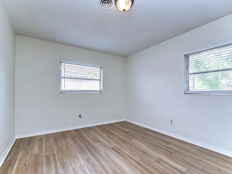 4374 35th Ter N — Photo 11