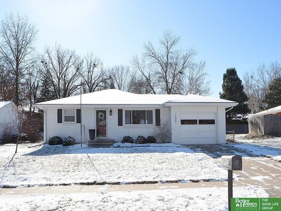 7309 S Wedgewood Dr, Lincoln, NE 68510