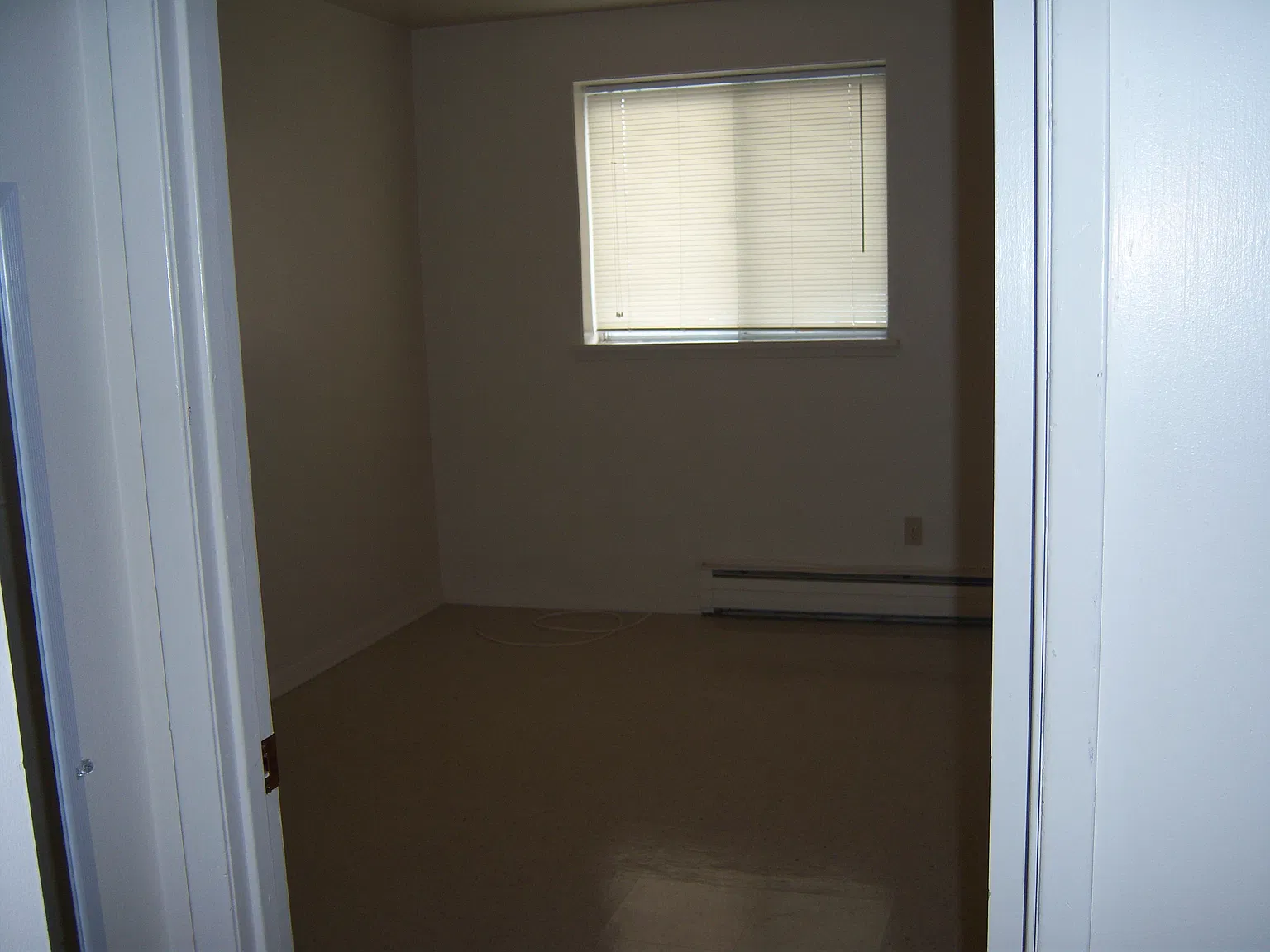 490 Talbot Ave — Photo 4