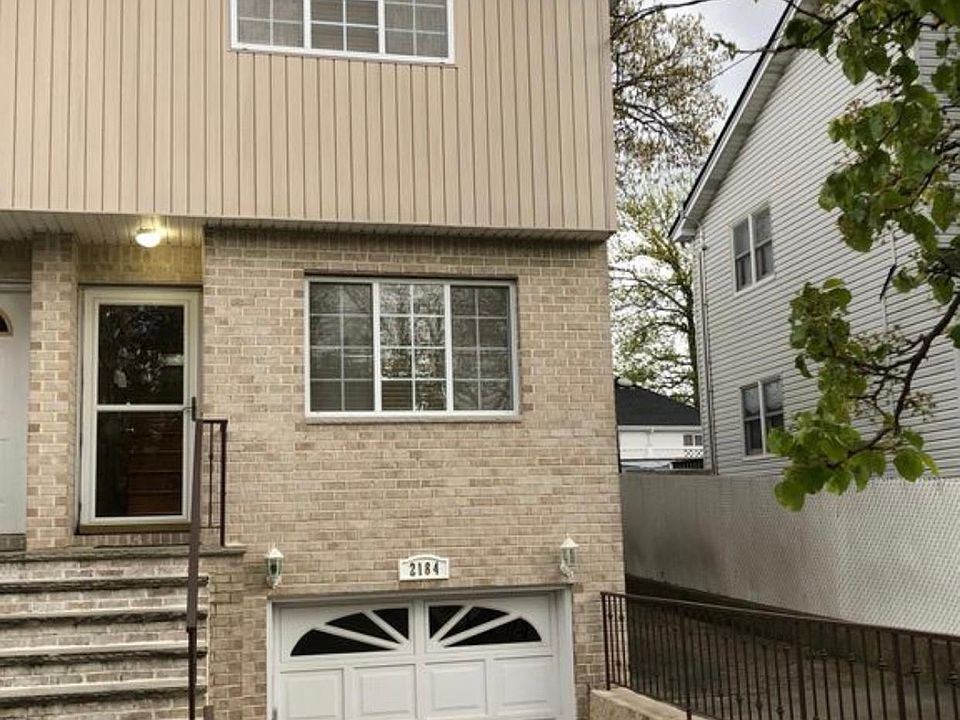 1st image of 2184 S Railroad Ave #Bs