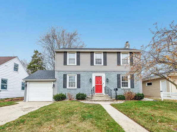 1170 Dousman St, Green Bay, WI 54303
