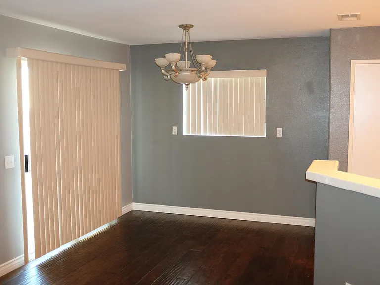 30574 Wyndham Ct — Photo 9