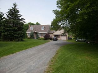 2063 Owego Tpke, Honesdale, PA 18431