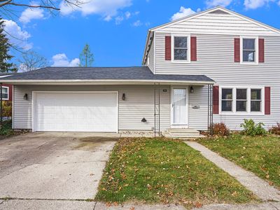2110 Oak Ave, Muskegon, MI, 49445