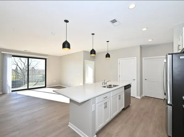 500 East Main STREET #206, Waterford, WI 53185