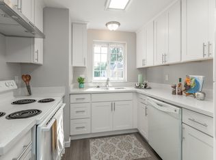 1302 9th St SE #1316, Bonney Lake, WA 98391